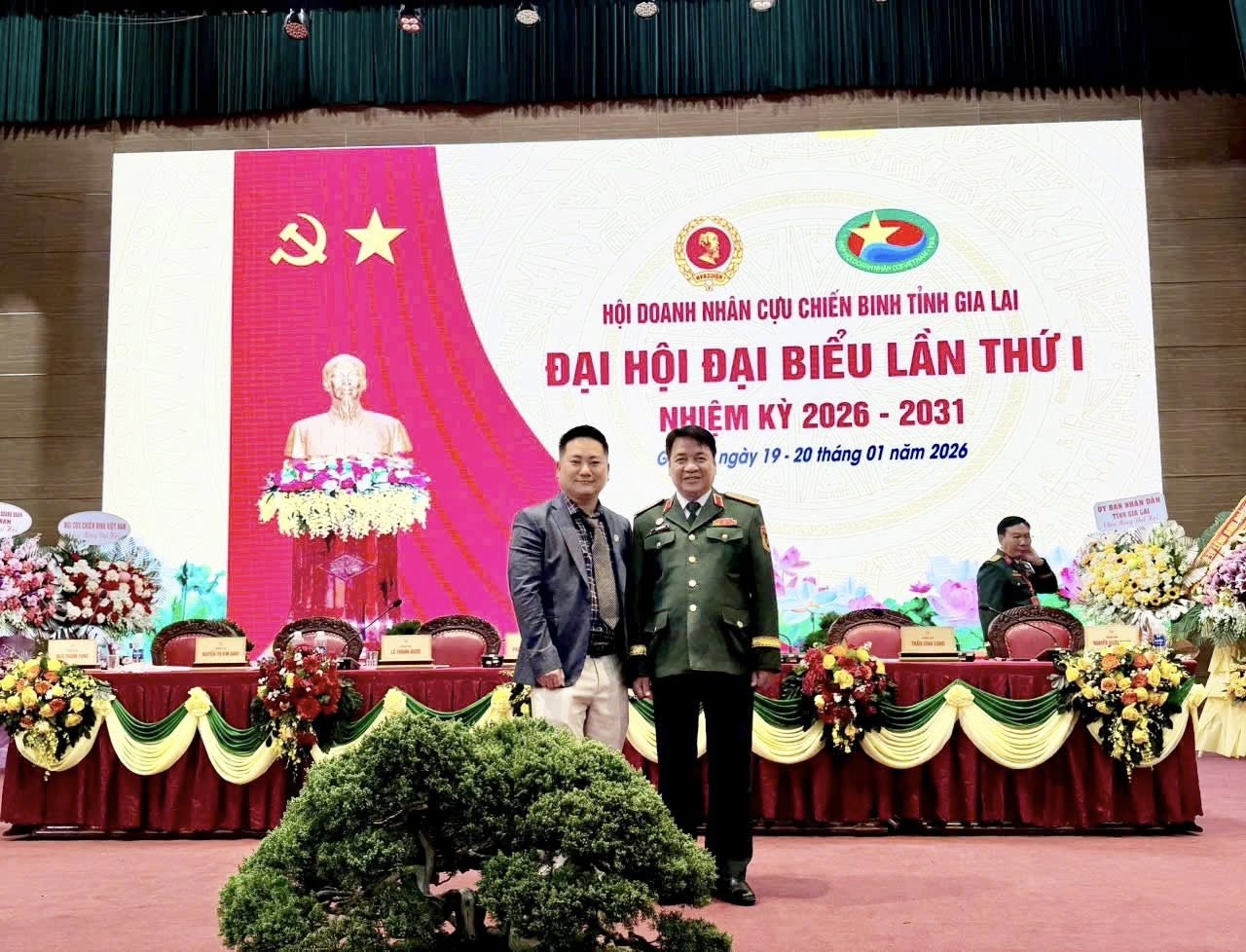 Lê Văn Vượng Ông Lê Văn Vượng Tham Dự Đại Hội Đại Biểu Gia La